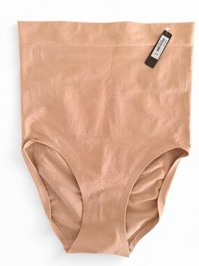 Skims nude/clay high waisted bonded sculpting brief